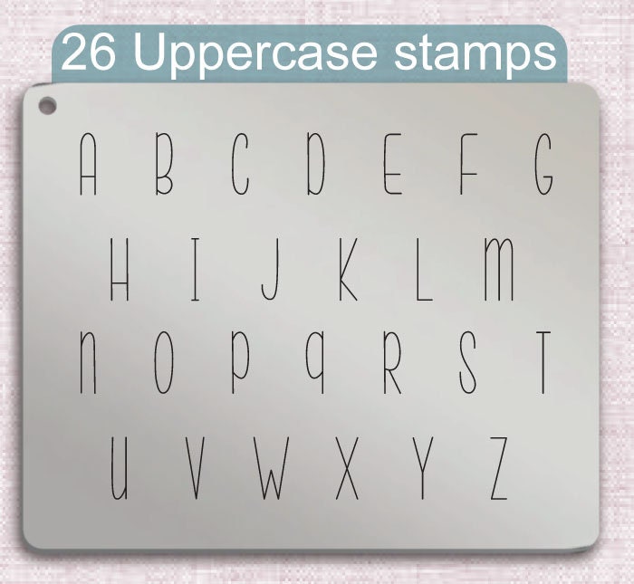 叫我也许是金属字母邮票，完整的字母表。